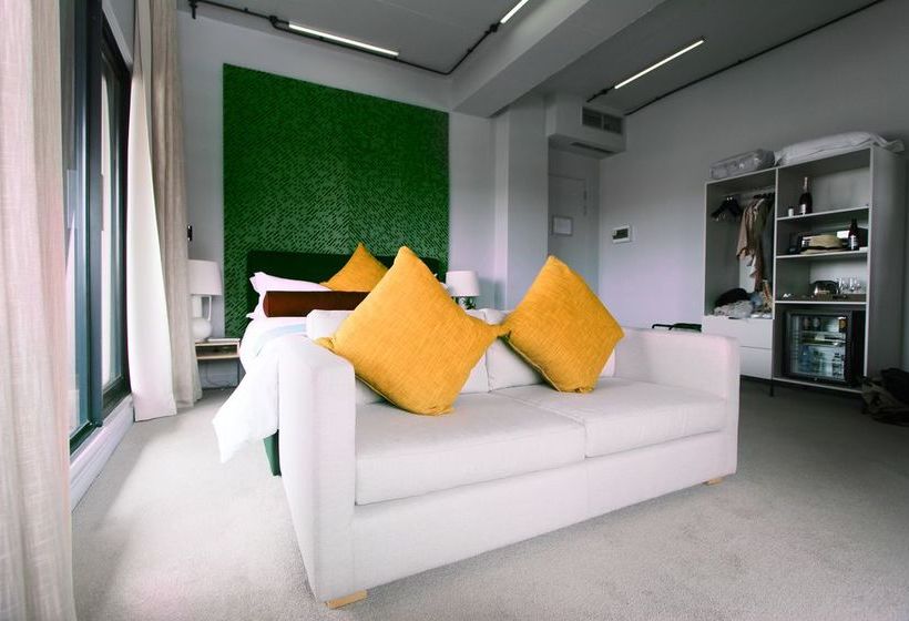 Hotel Hallmark House 17