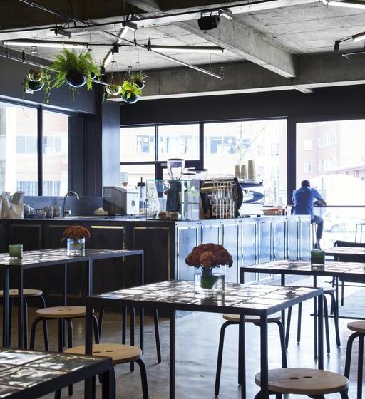 Hotel Hallmark House 5