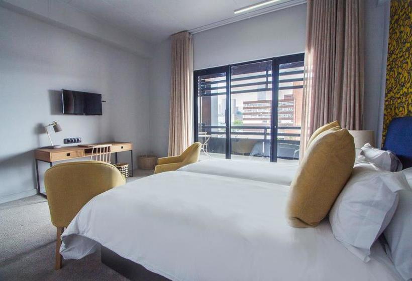 Hotel Hallmark House 8