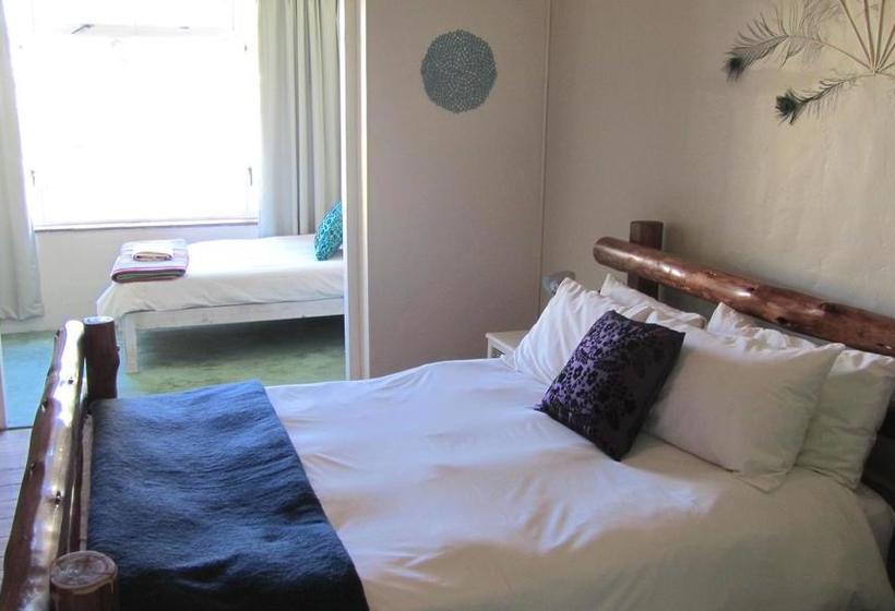 Hostel Green Elephant Backpackers 12