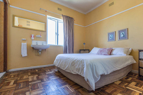 Hostel Green Elephant Backpackers 17