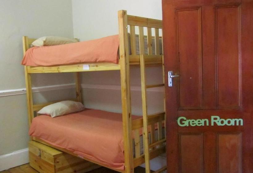 Hostel Green Elephant Backpackers 3