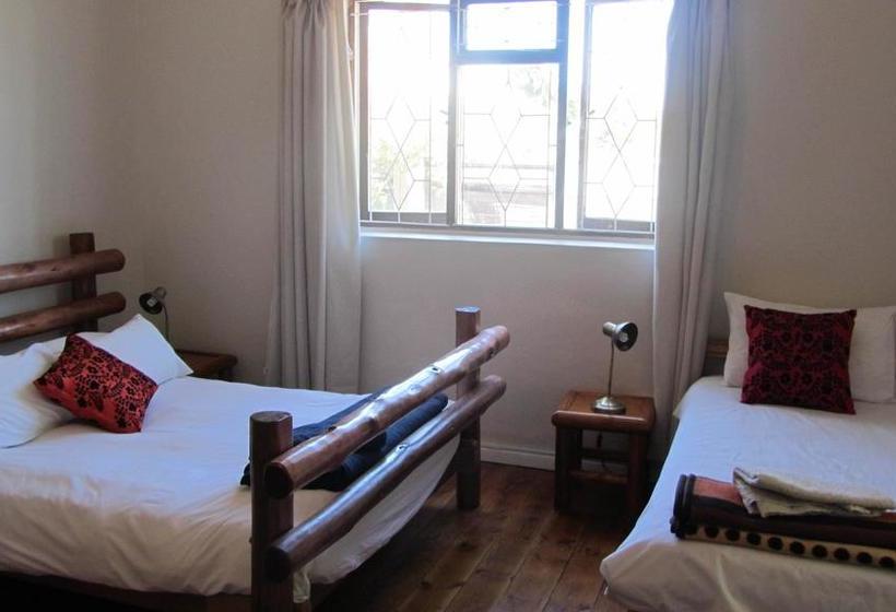 Hostel Green Elephant Backpackers 4