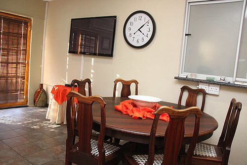 Pension Airport Bed And Breakfast 12