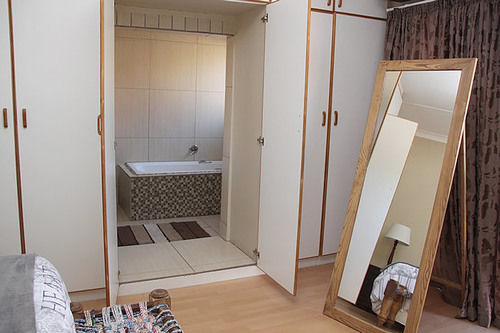 Pension Airport Bed And Breakfast 15