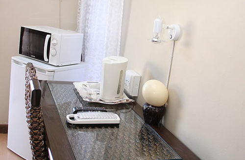 Pension Airport Bed And Breakfast 17