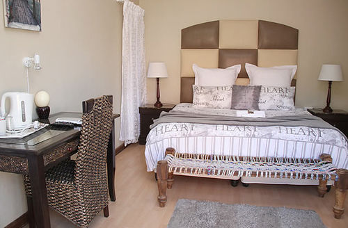 Pension Airport Bed And Breakfast 3