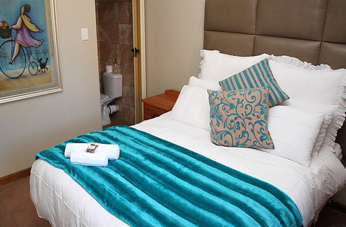 Pension Airport Bed And Breakfast 4