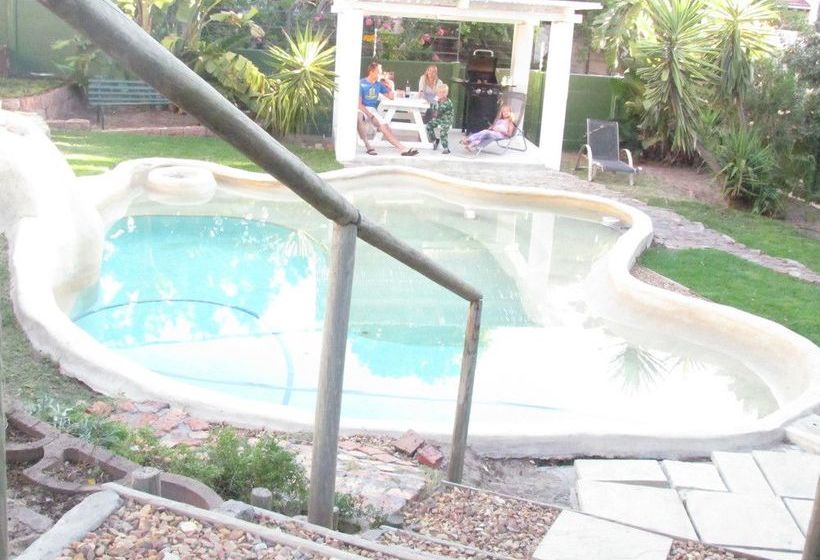 Pension Table View Lodge