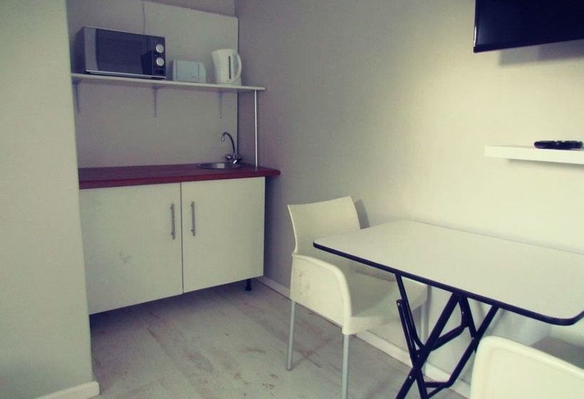 Pension Table View Lodge 11