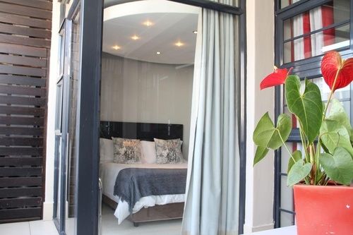 Apartments 67 On Long Street 8