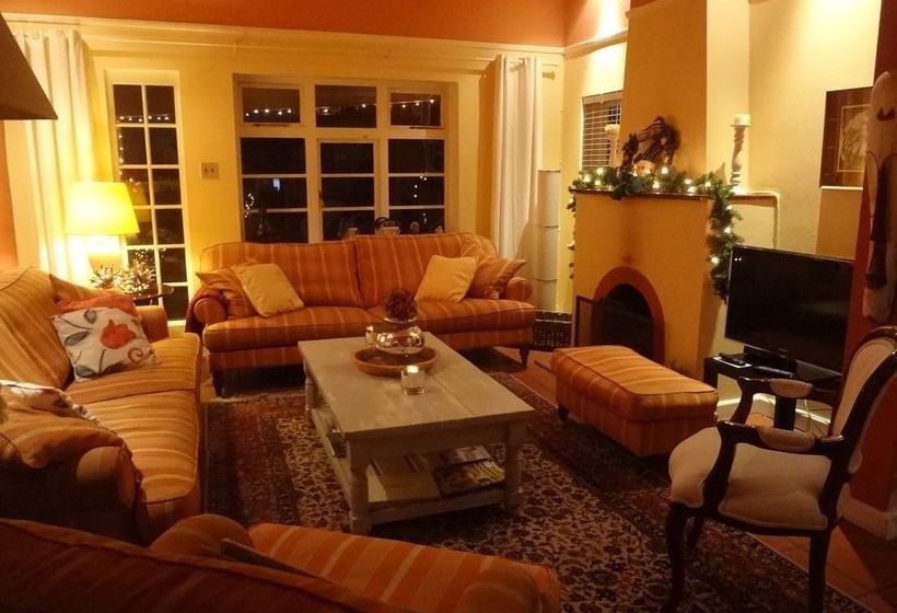 Pension Walker Bay Manor 1