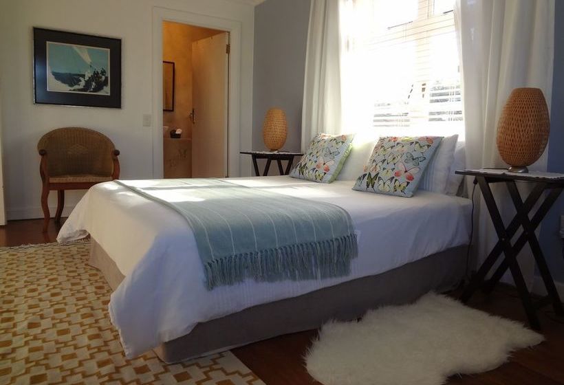 Pension Walker Bay Manor 11