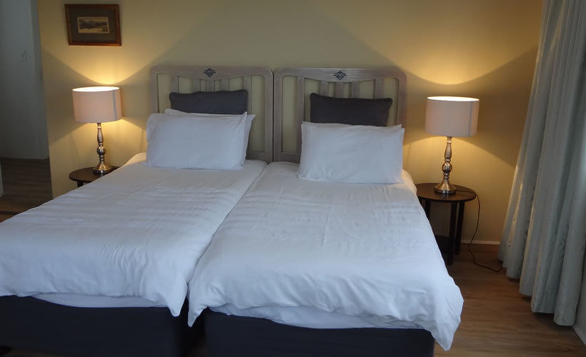 Pension Walker Bay Manor 4