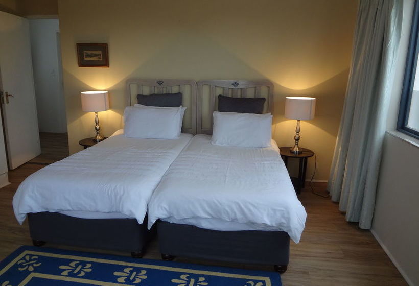 Pension Walker Bay Manor 8