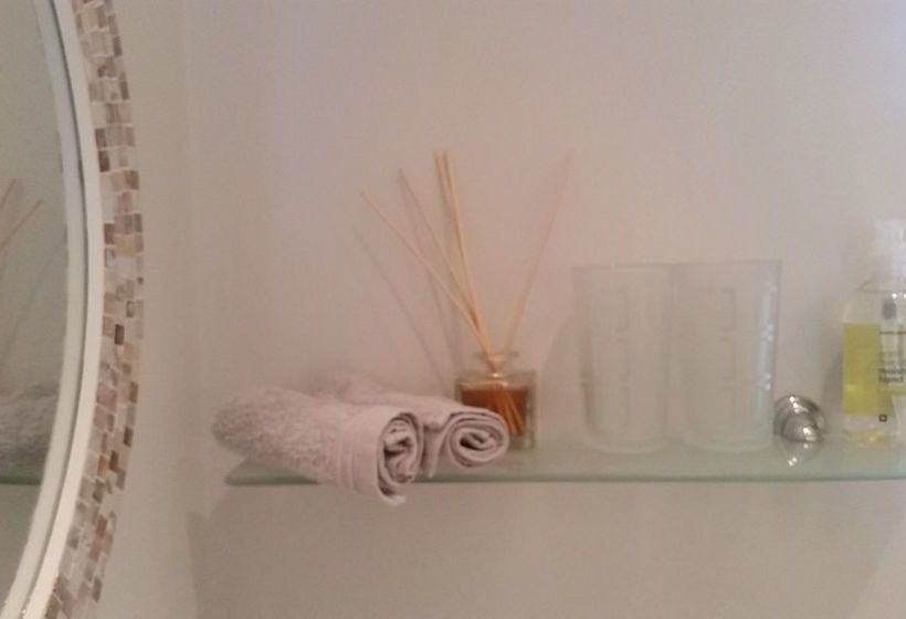 Paul Wallace Wines And Guest Cottages 12