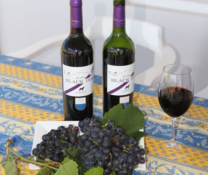 Paul Wallace Wines And Guest Cottages 13