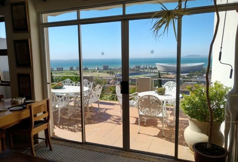 Pension Bluegum Hill Guesthouse 3