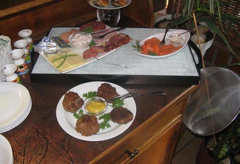 Hotel Willy's Chateau 15