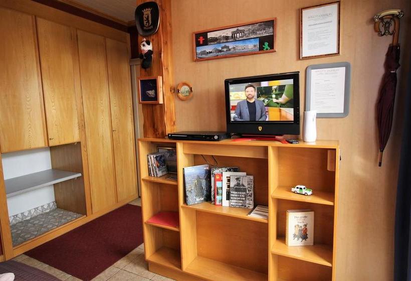 Hotel Willy's Chateau 2