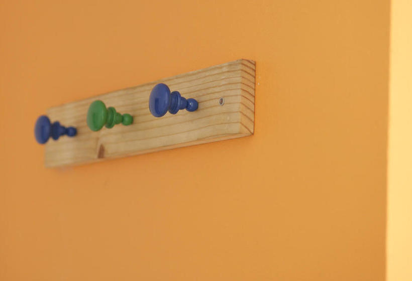 Hotel Atlantic Point Backpackers 13