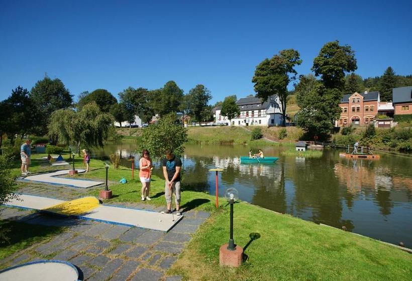Hotel Gasthof Zum Walfisch Geschw. Peggy Goram Und René Goram Gbr 14