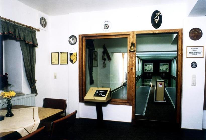 Hotel Gasthof Zum Walfisch Geschw. Peggy Goram Und René Goram Gbr 16