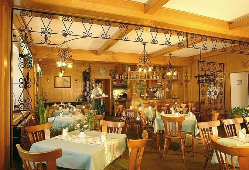 Hotel Gasthof Zum Walfisch Geschw. Peggy Goram Und René Goram Gbr 19