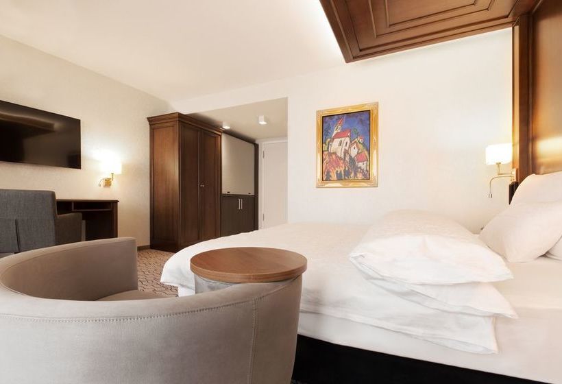 Kings Hotel Citystay 18