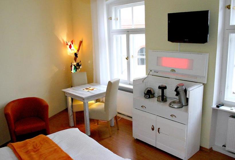 Ventura S Hotel & Gästehaus 9