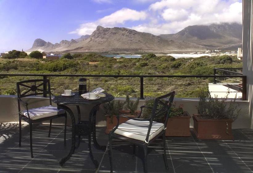 Hotel Moonstruck On Pringle Bay Guesthouse 19