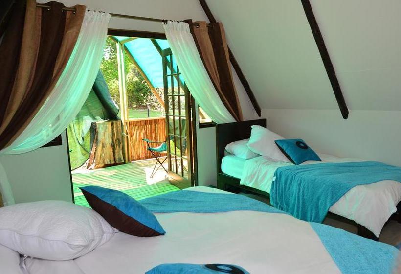 Hotel Tube 'n Axe Accommodation 15