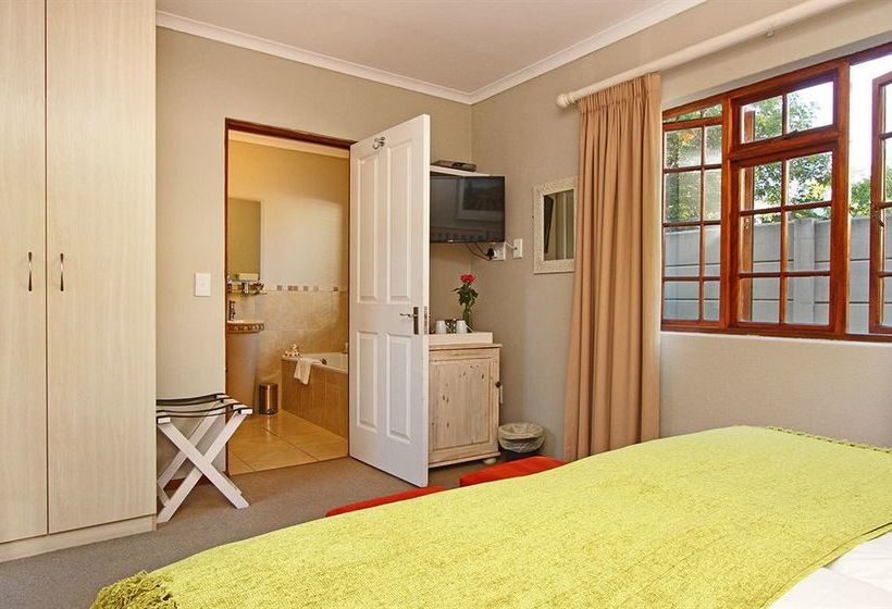 Hotel Apple Tree Guest House 8