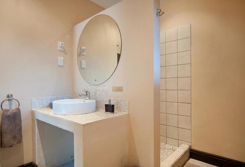 Hotel Africa Beach Bed & Breakfast