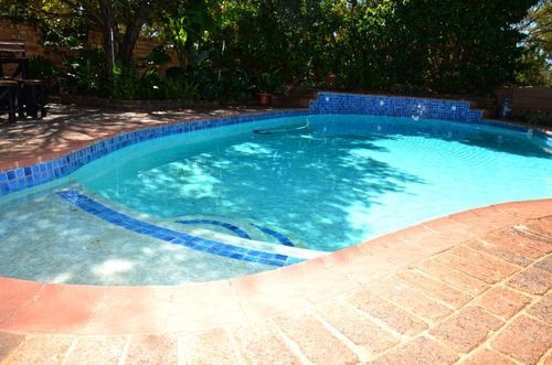 Pension Ukarimu Guest House 10