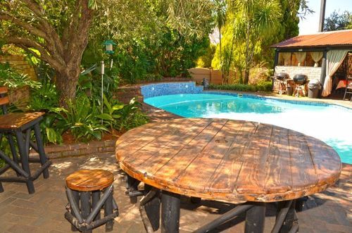 Pension Ukarimu Guest House 17