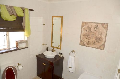 Pension Ukarimu Guest House 8