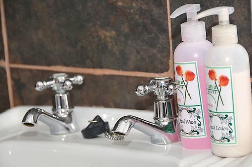 Pension Ukarimu Guest House 9