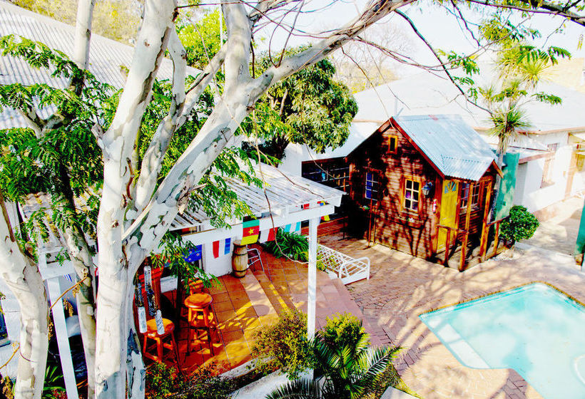 Homebase Melville Hostel