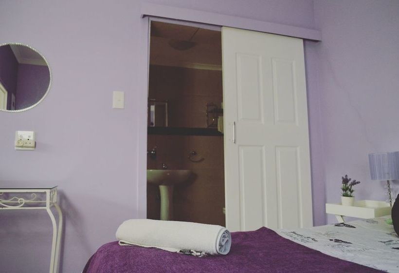 Homebase Melville Hostel 4