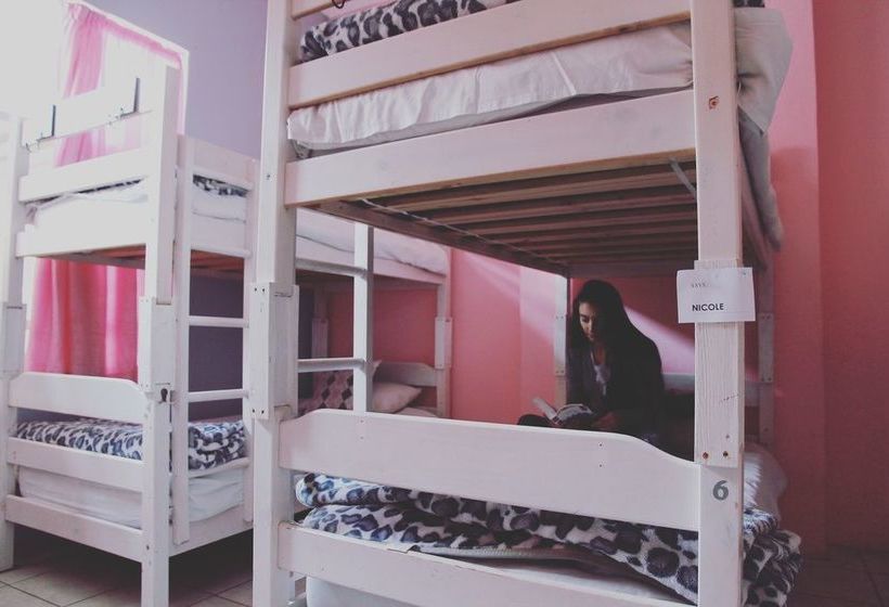 Homebase Melville Hostel 6