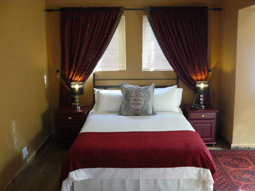 Pension Chateau Vue Guesthouse 1