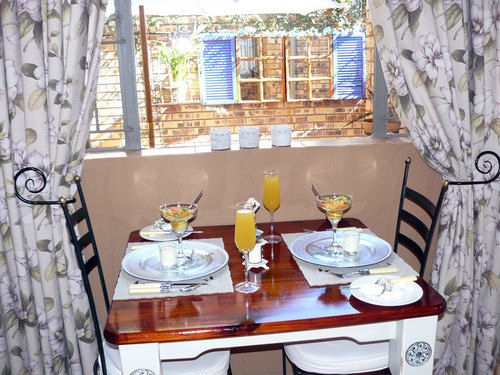 Pension Chateau Vue Guesthouse 14