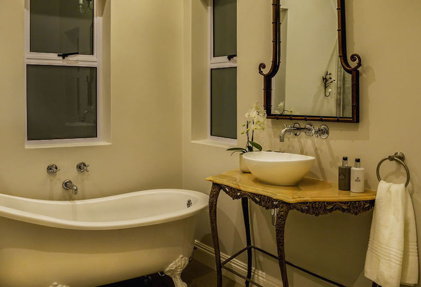 Pension Bright On 5th Guest House 10