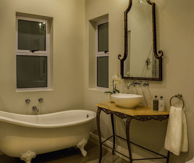 Pension Bright On 5th Guest House 12