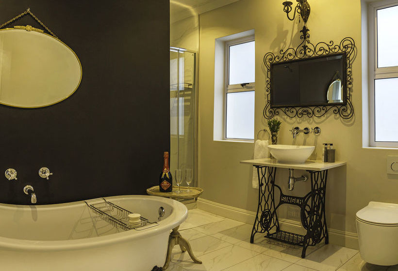 Pension Bright On 5th Guest House 13