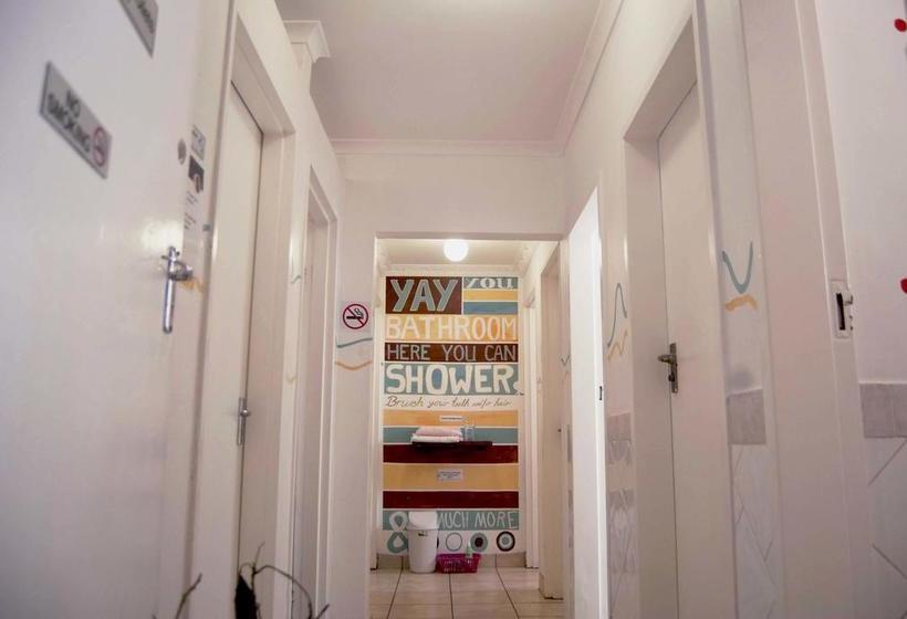 Hostel Homebase Cape Town 7