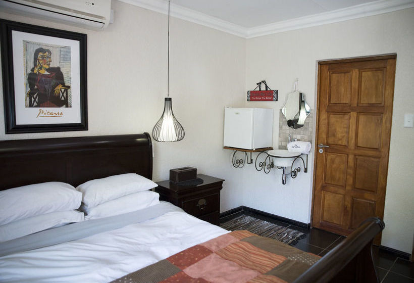 Pension Ons Dorpshuis Guest House 19