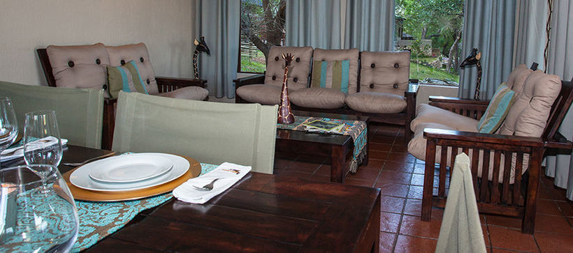 Hotel Ximongwe River Camp 9