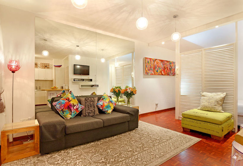 Afribode Acc Studio Martini 2